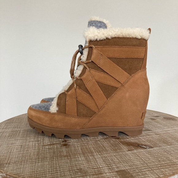 Sorel Joan of Arctic Wedge II Shearling Boot - Picture 3 of 10